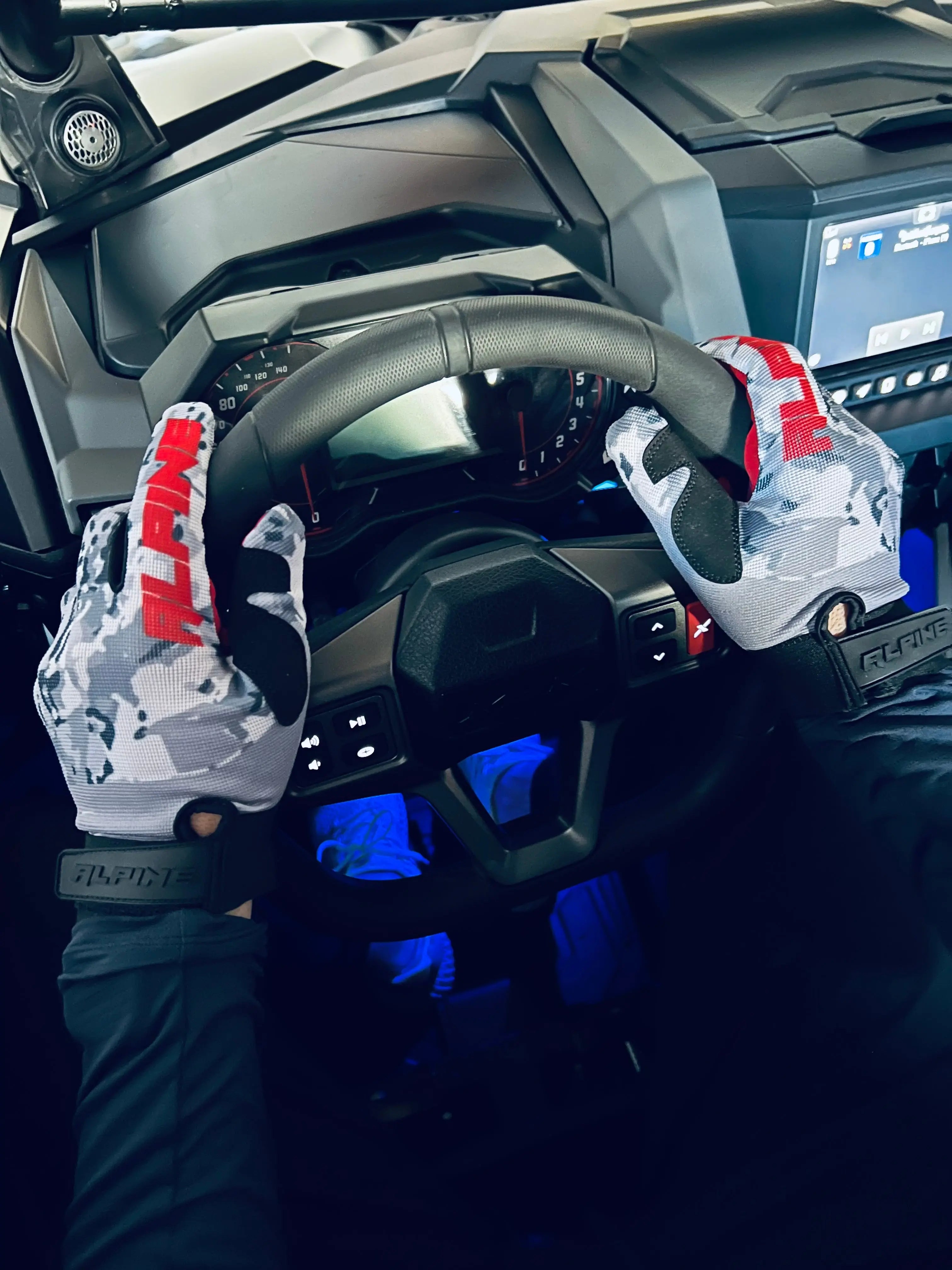 CLEARANCE- ALPINE RECON GLOVES Alpine Offroad