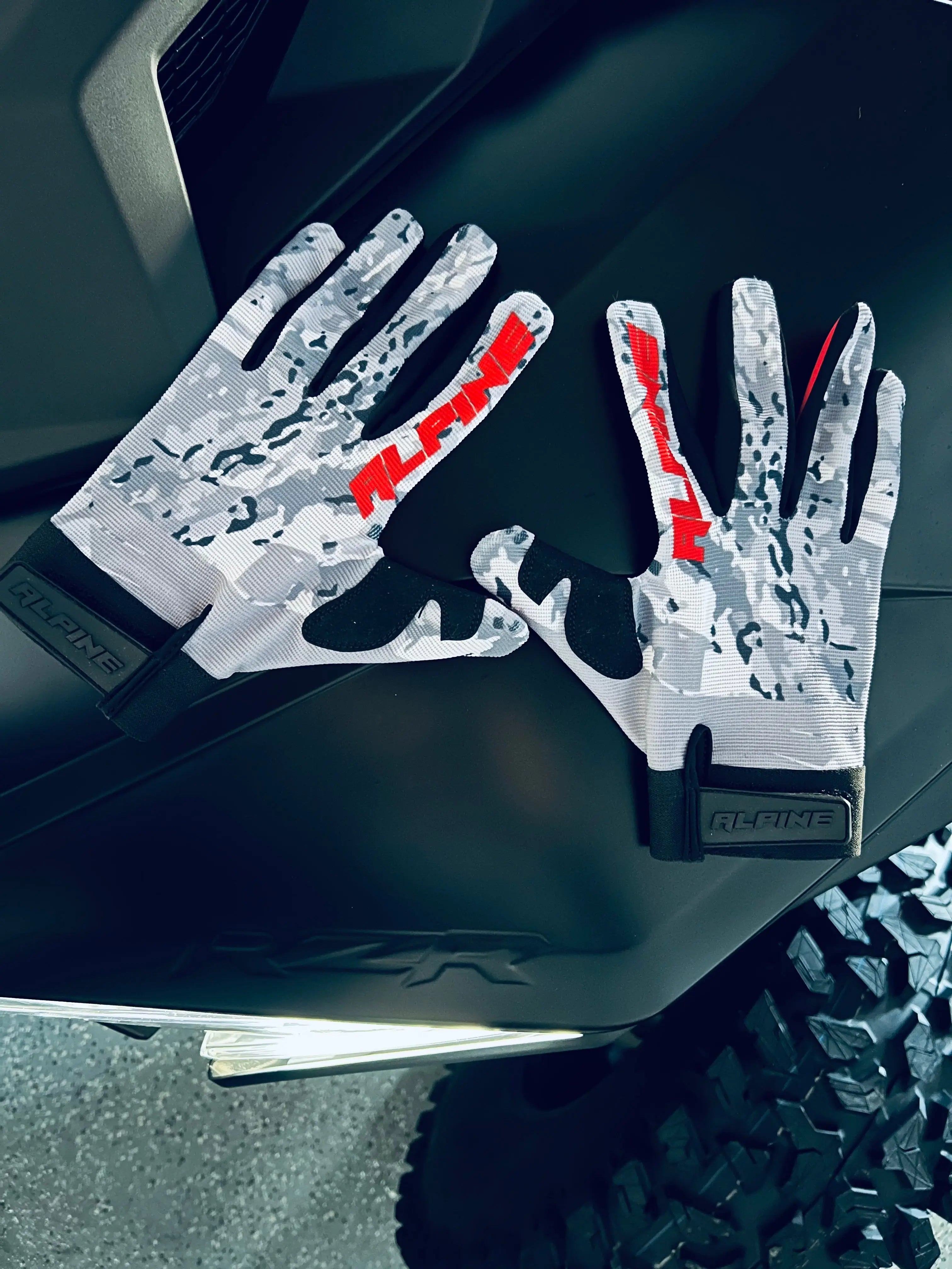 CLEARANCE- ALPINE RECON GLOVES Alpine Offroad