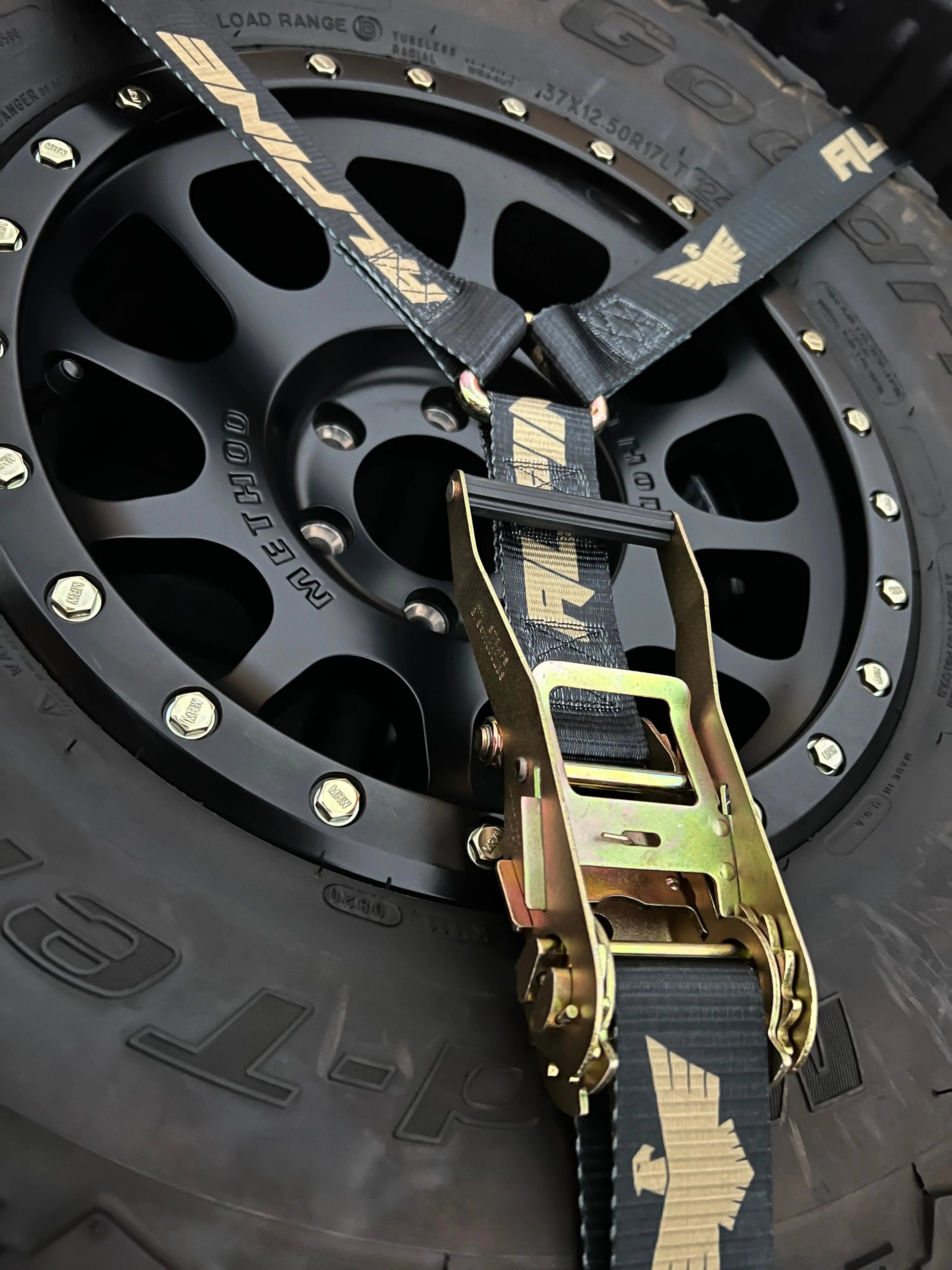 2" Gold Y Strap Alpine Offroad