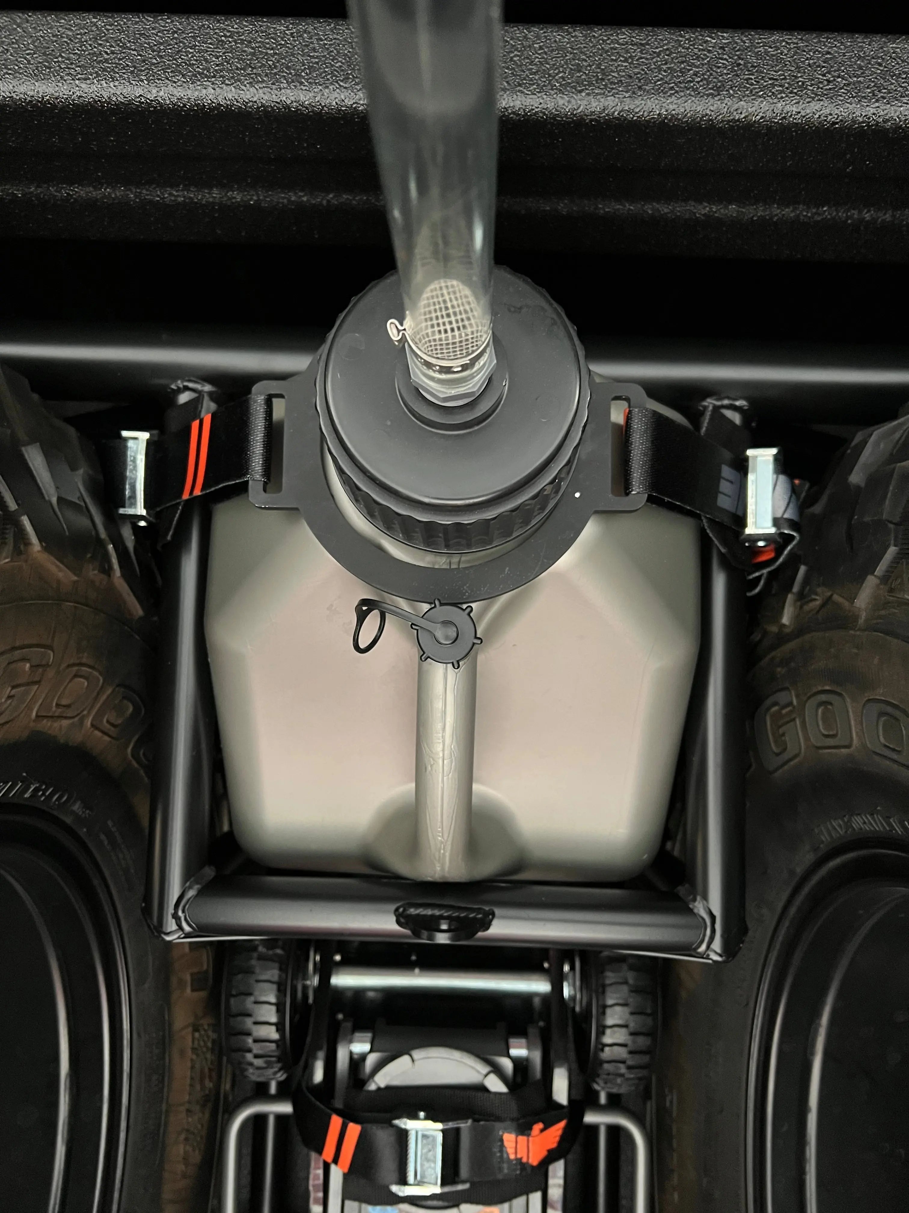 Ring Fuel Jug Strap- Red Dazzle Alpine Offroad