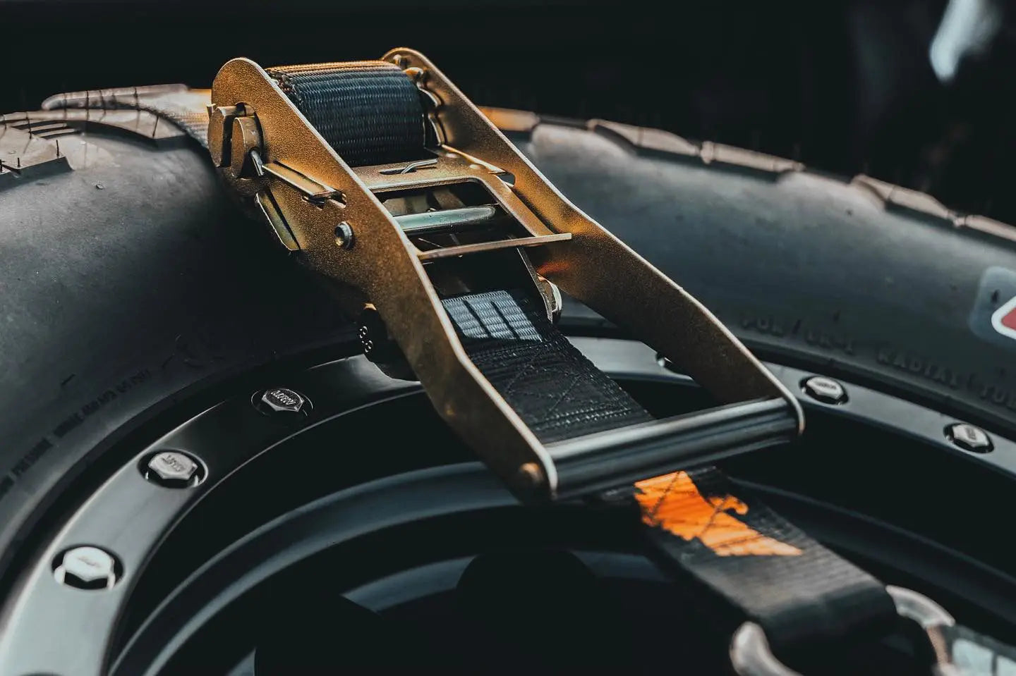 2" Black OG Y Strap Alpine Offroad