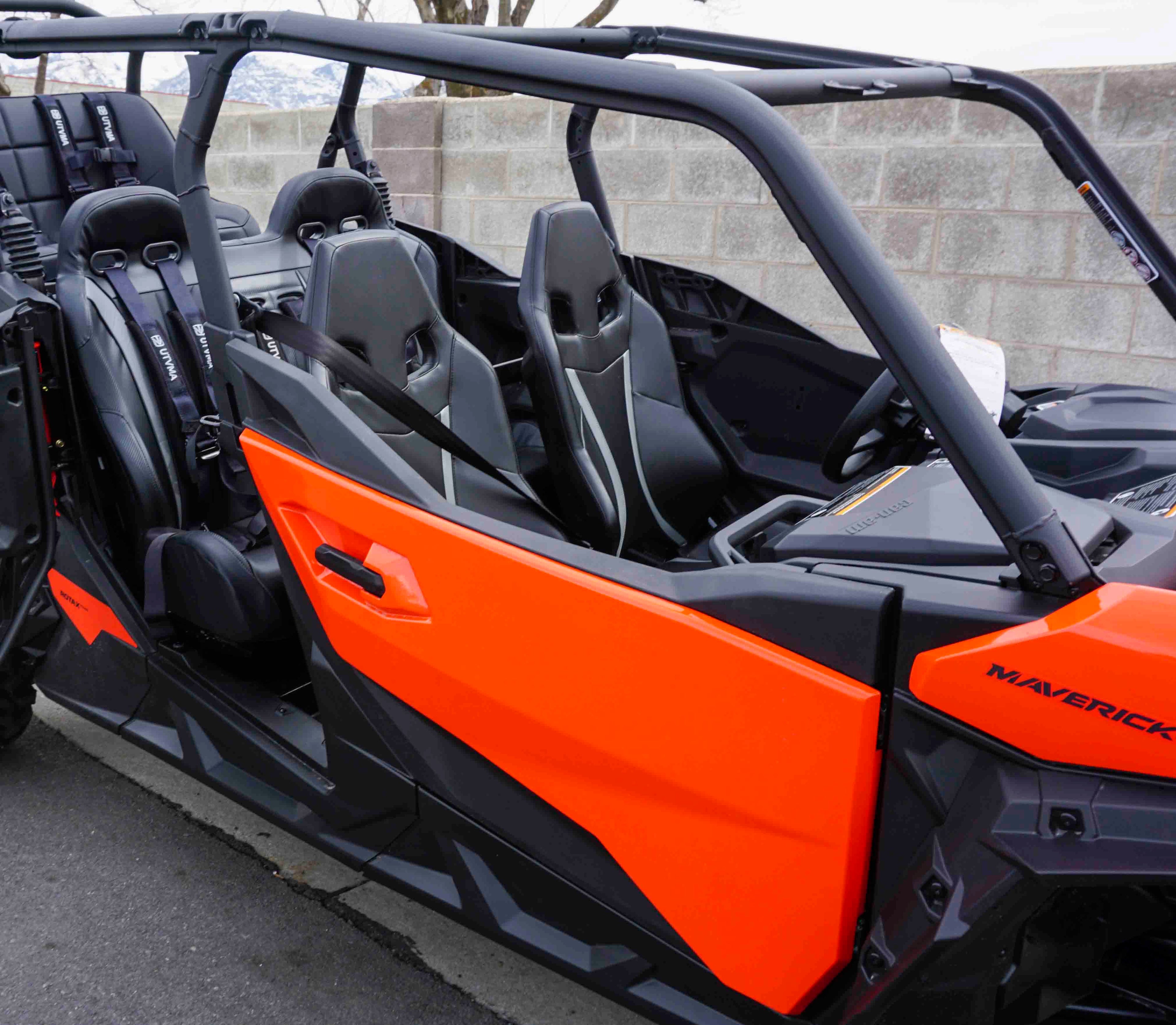 Maverick Sport Max Rear Bench with Harnesses (2019+)