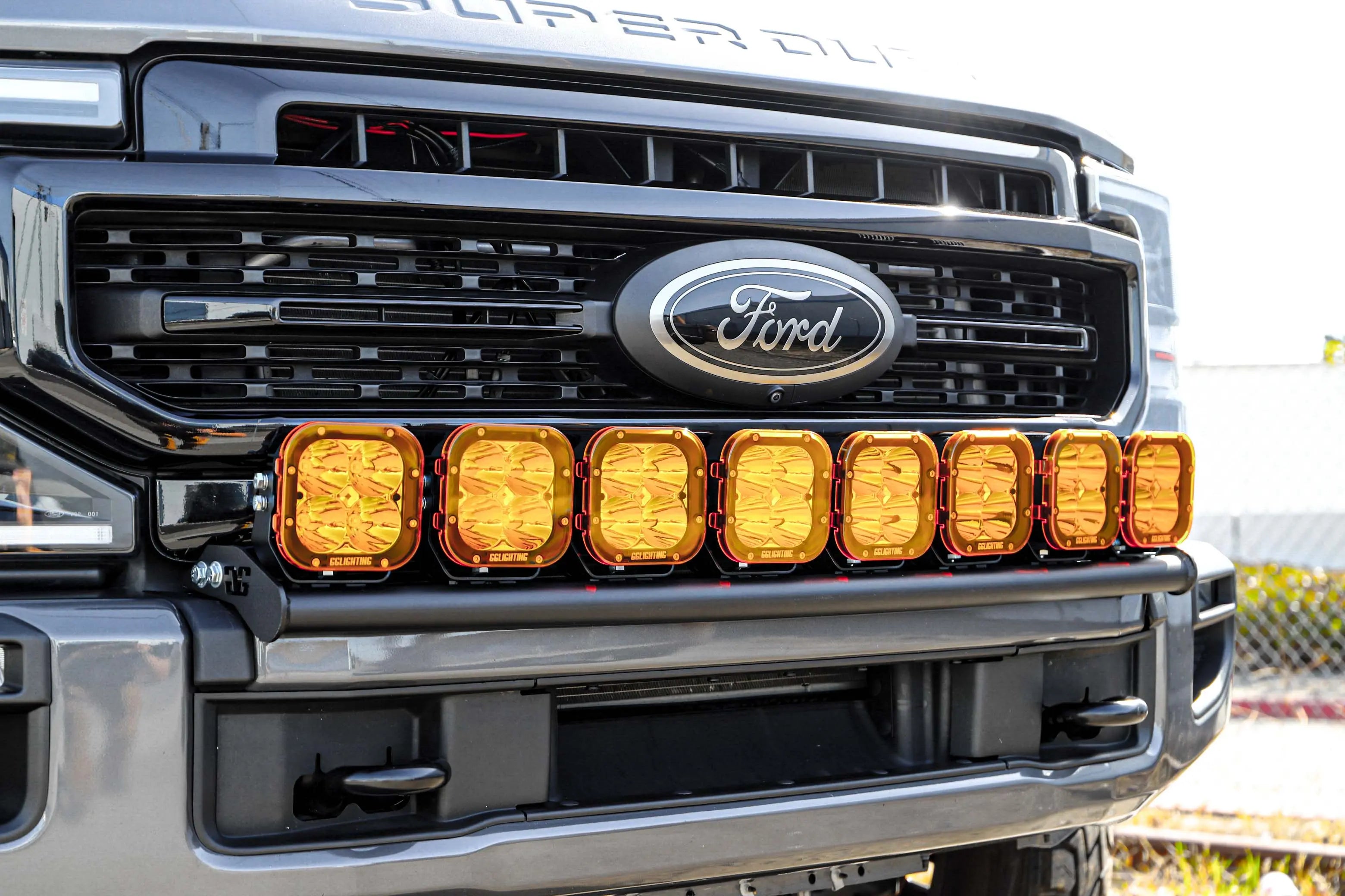 2011+ F250 / F350 Superduty 8 Light Bumper Mount Kit GGLighting