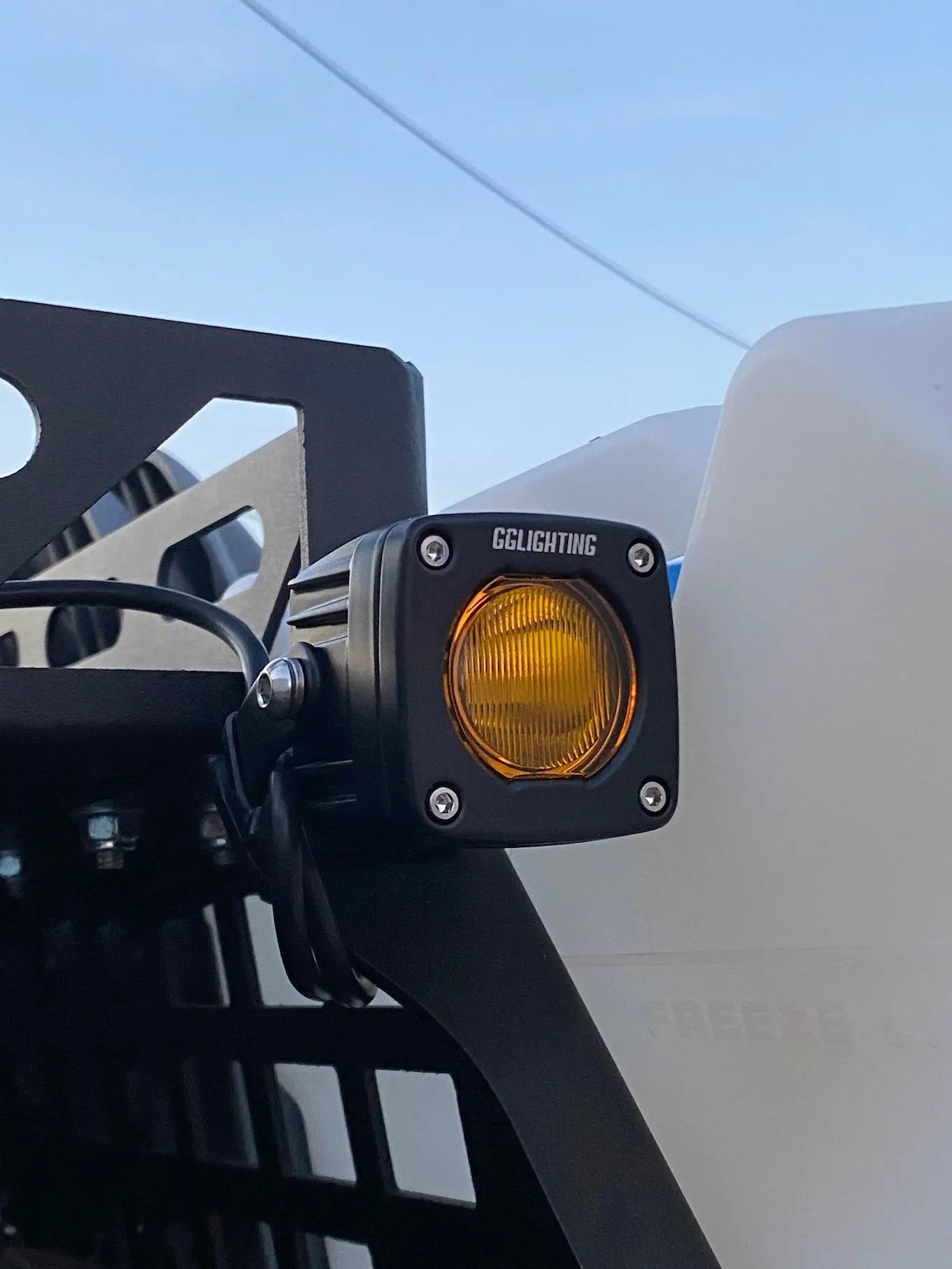 GP5 Single LED Pod Light Amber + Free Clear Lens - safesled