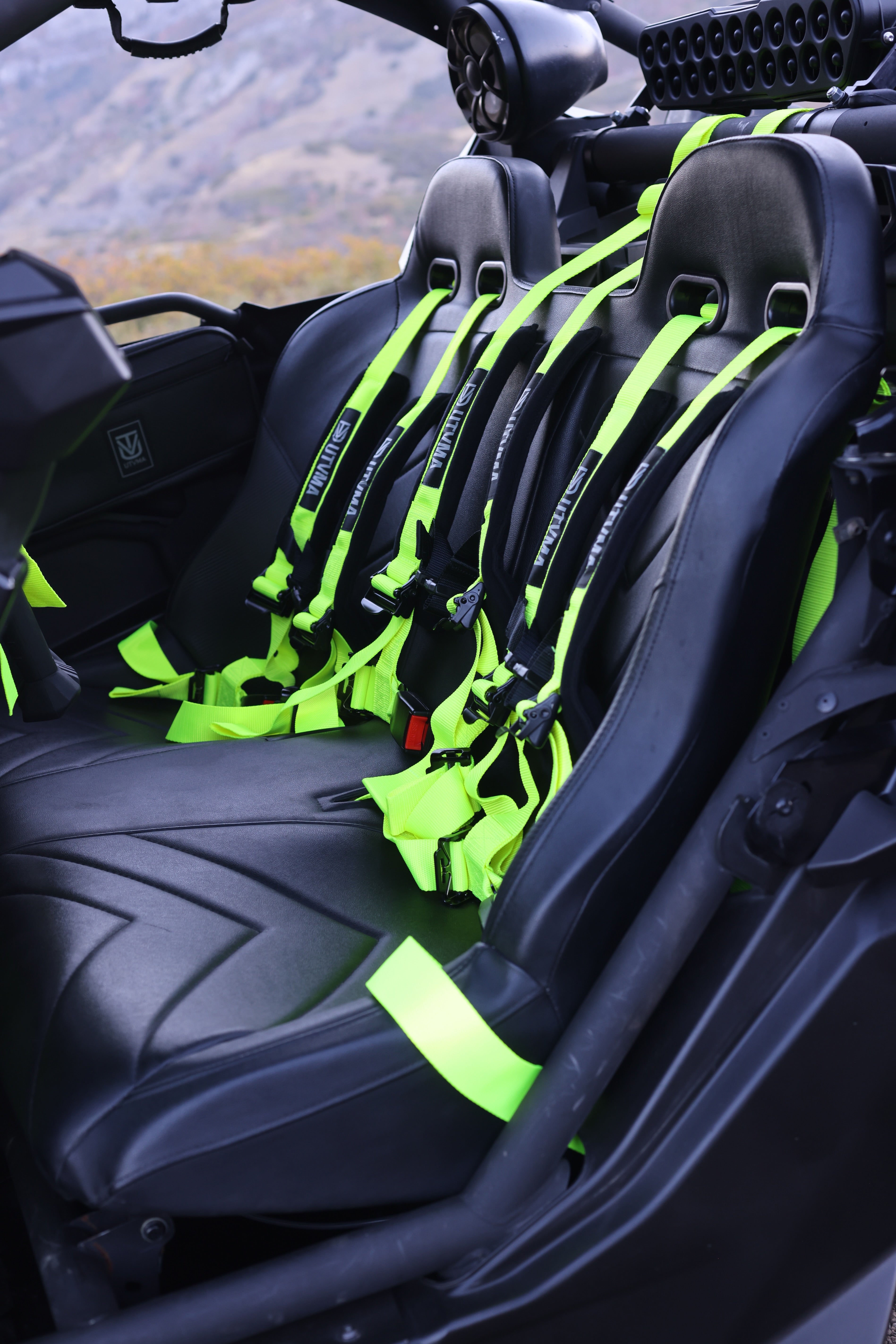 Maverick X3 Rear Bench Seat W Harnesses (2017+)