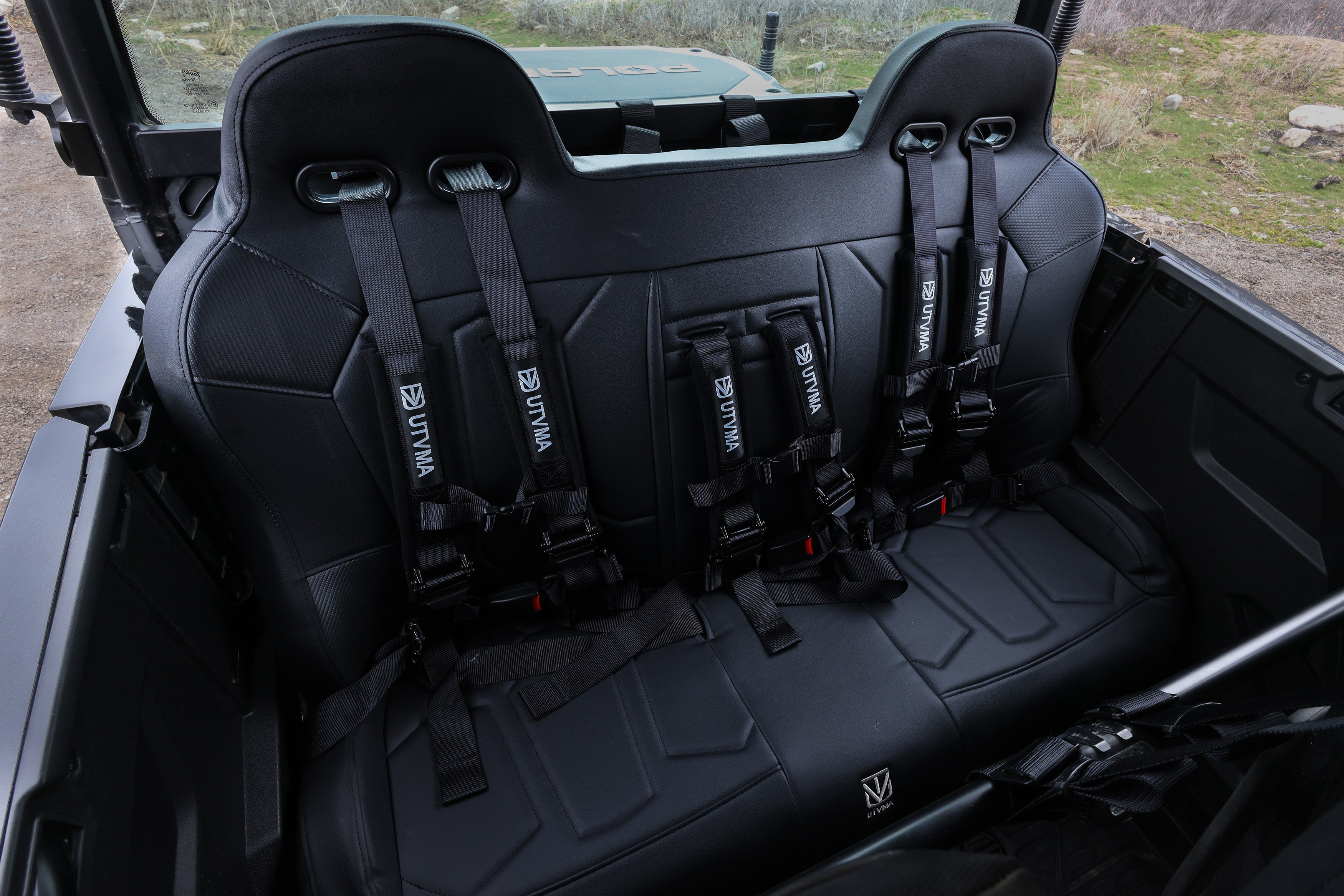 General 1000 Rear Bench Seat W Harnesses (2017+)
