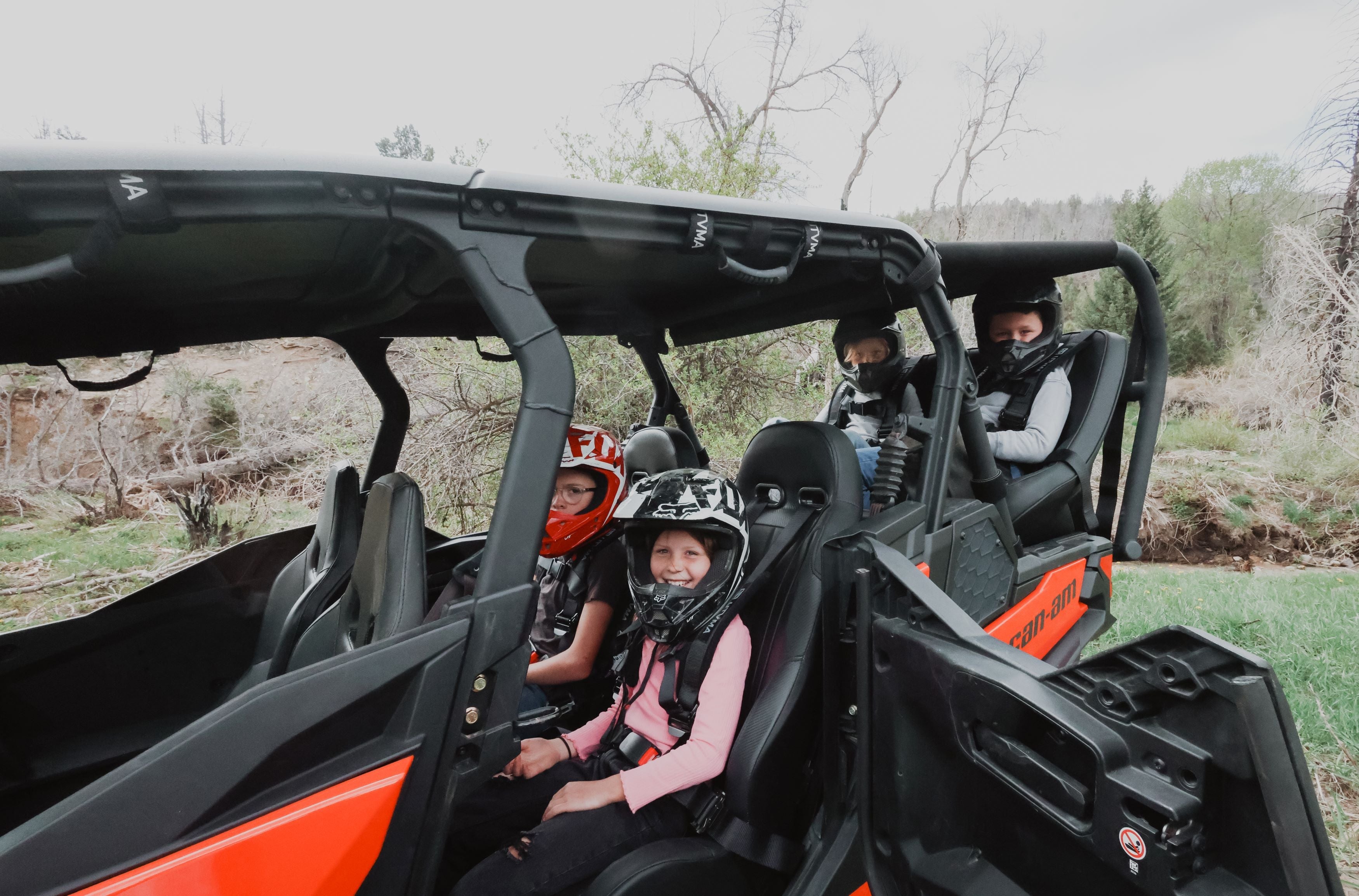 Maverick Sport Max Rear Bench with Harnesses (2019+)