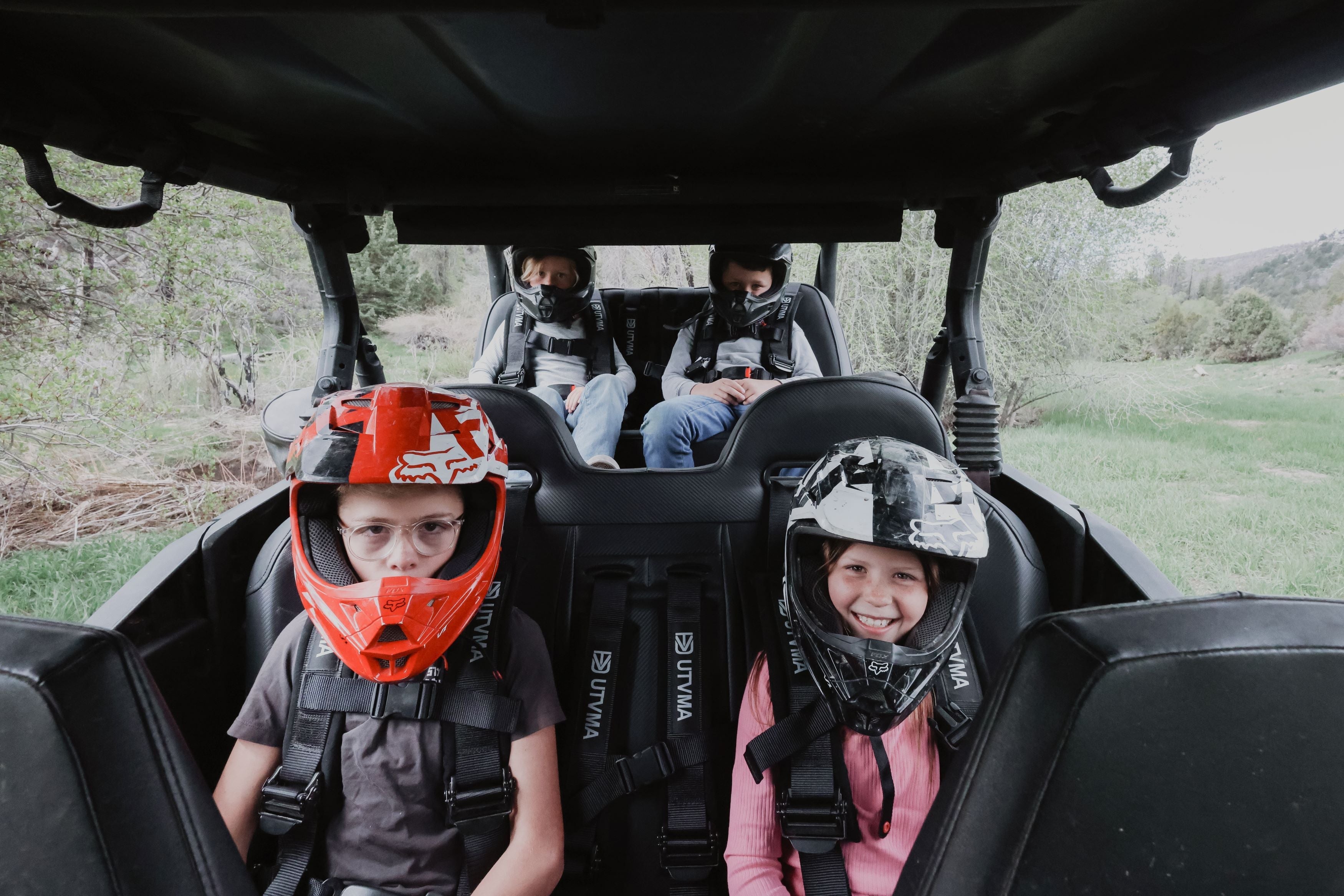 Maverick Sport Max Rear Bench with Harnesses (2019+)