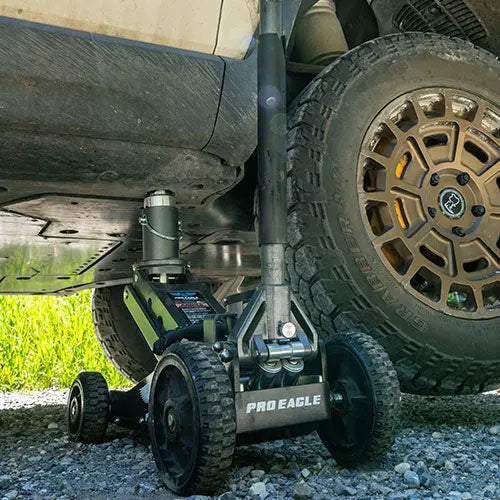 Rivian Jack Adaptor Pro Eagle
