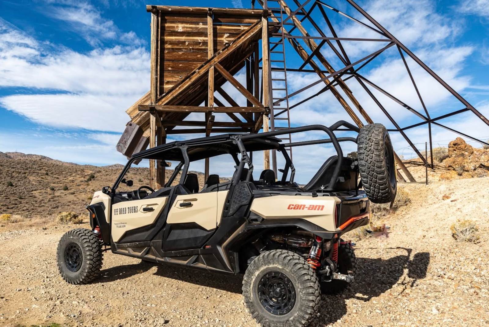 Commander/ Commander Max Backseat and Roll Cage kits (2021+)