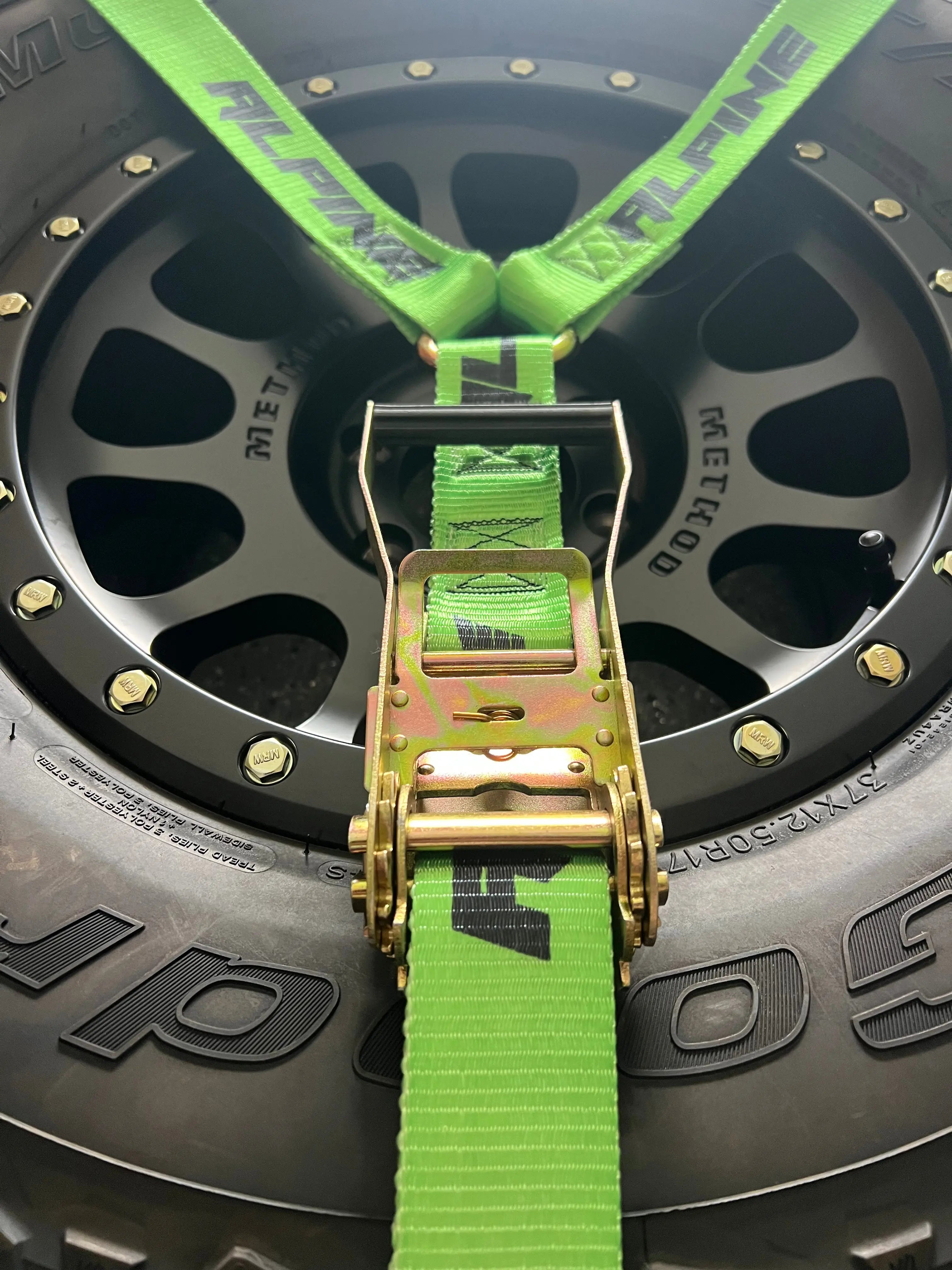 2" Neon Green Y Strap Alpine Offroad