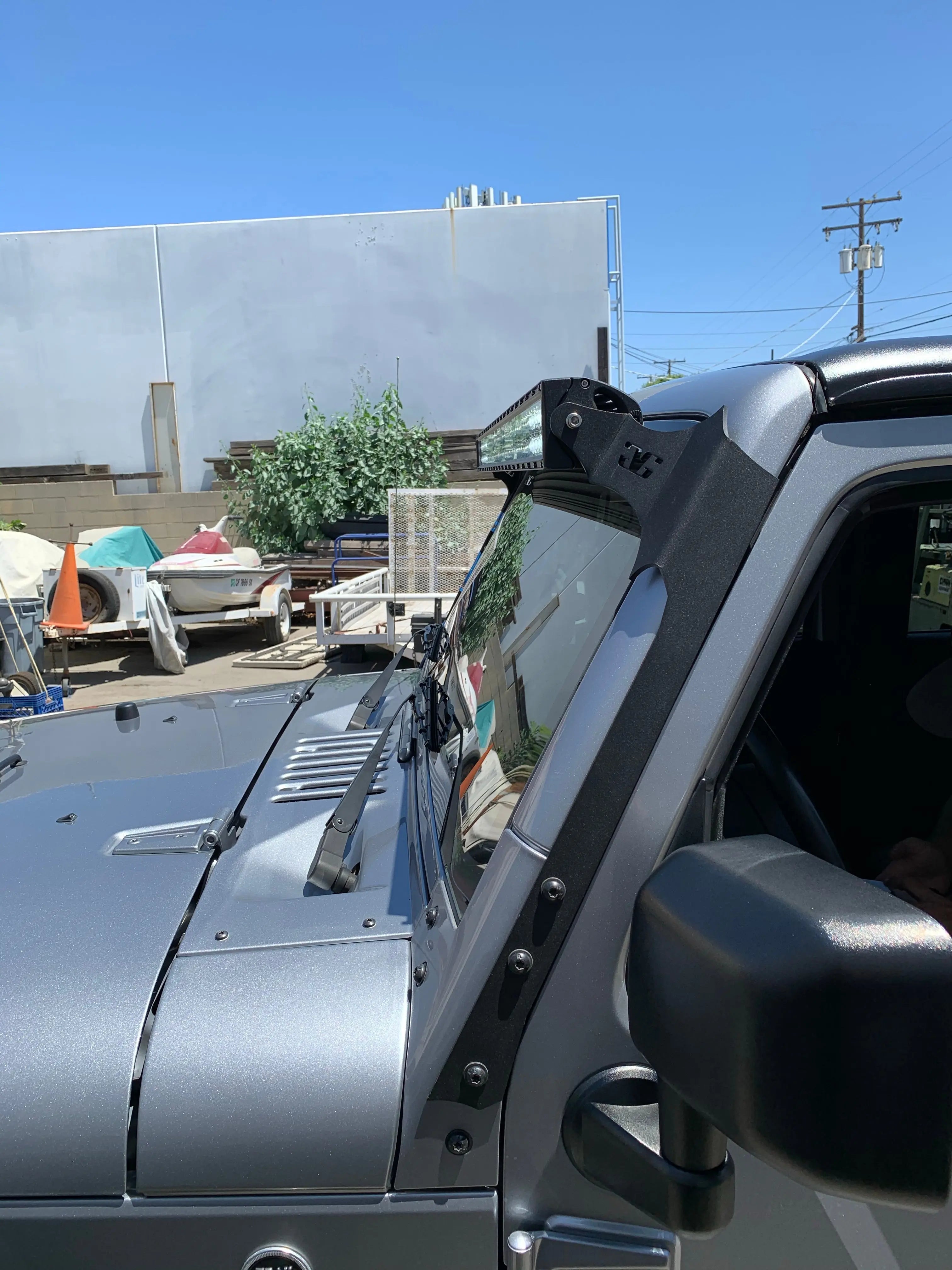 2007 - 2018 Jeep Wrangler JK 50" Straight LED Light Bar Roof Mounts GGLighting