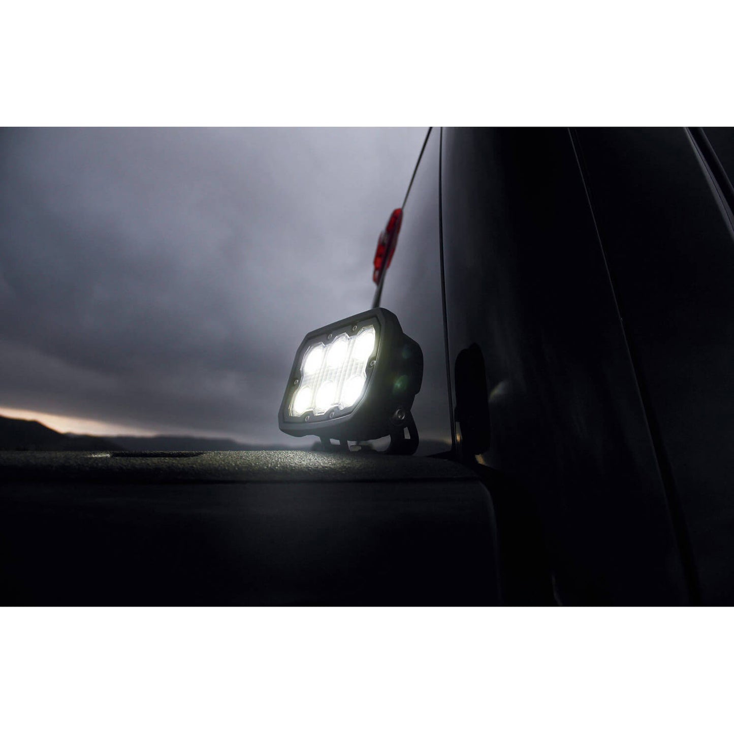 Duralux 6 LED Work Light 10º Beam