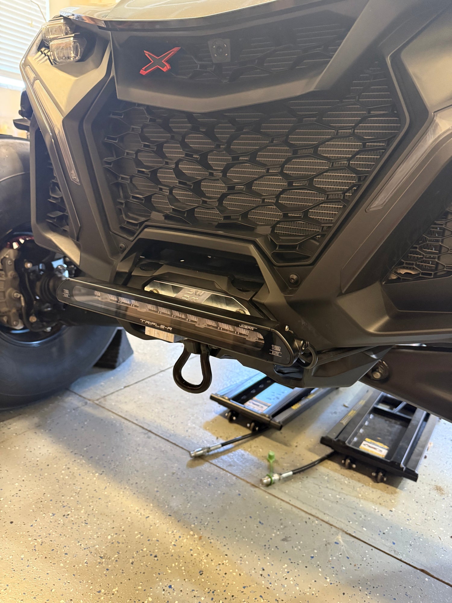 Maverick R Front Light Bar - Triple R Linear-12 Elite