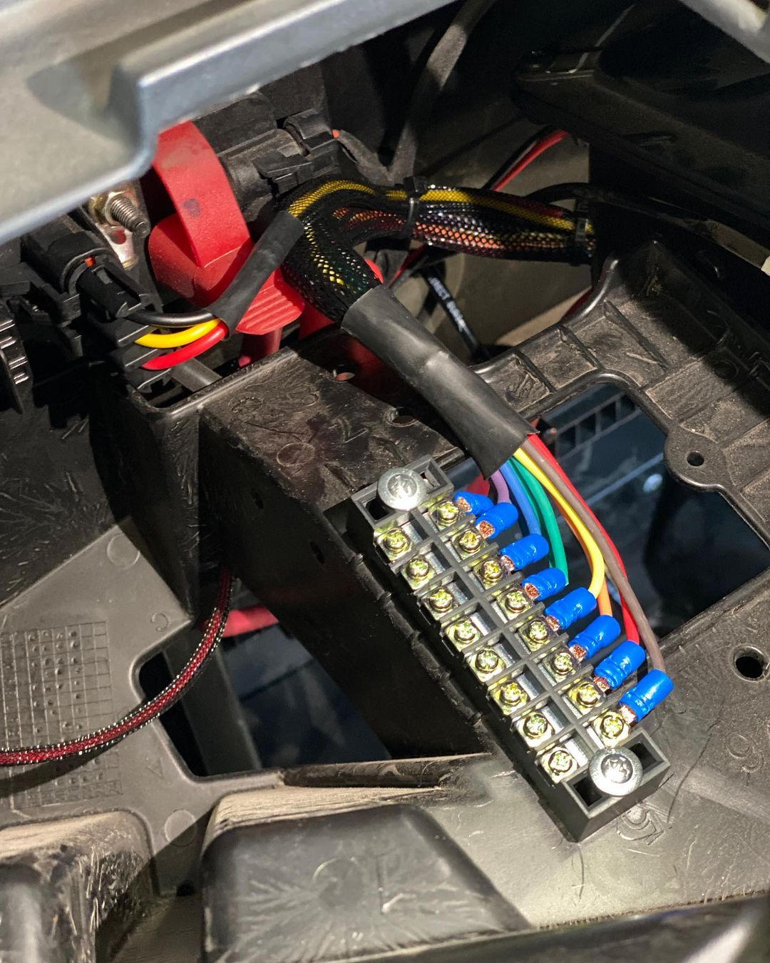 Switch Pros Plug And Play Harness For Polaris Pro XP, Turbo R, Pro R