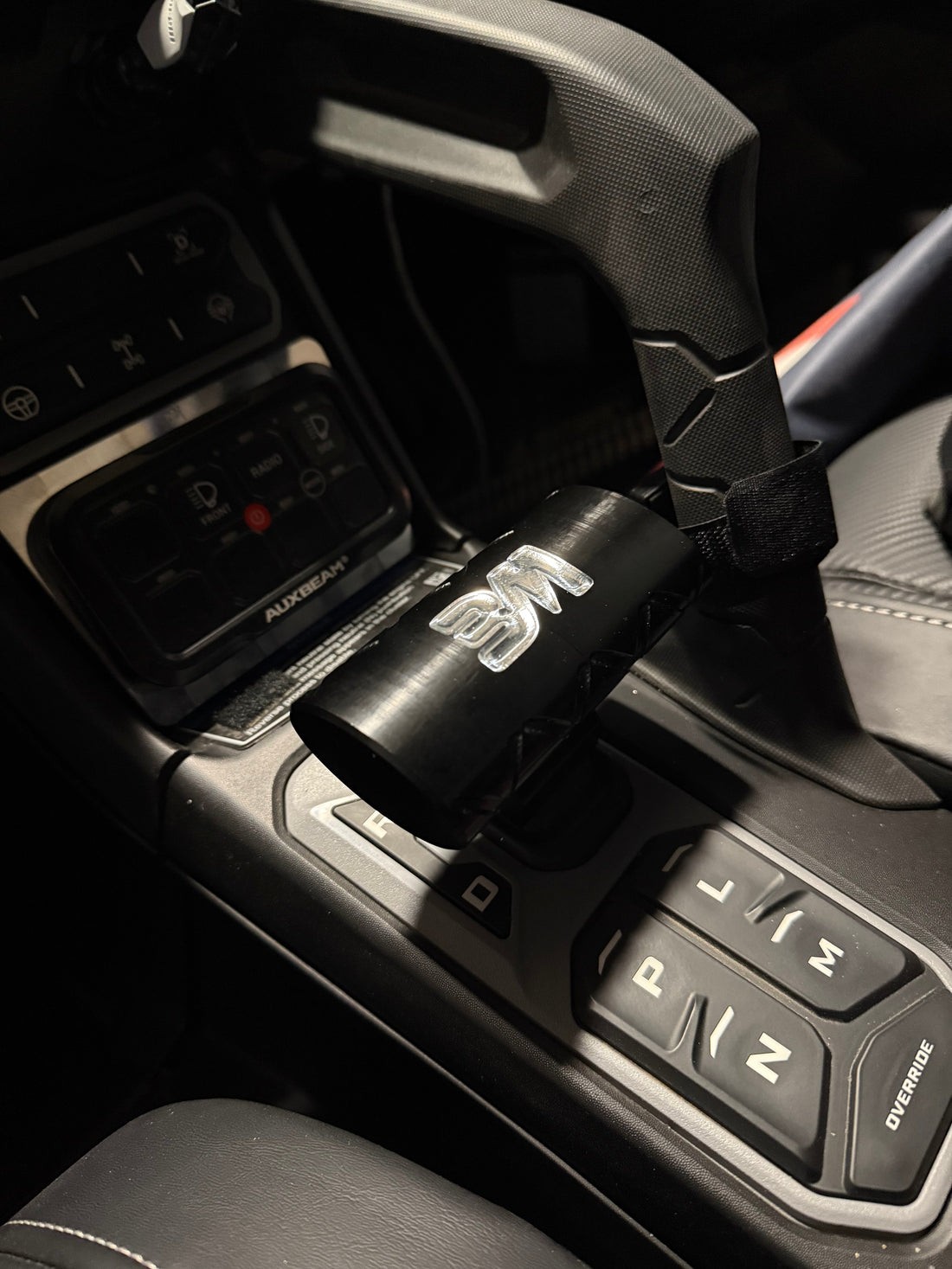 Maverick R BM Shift Knob