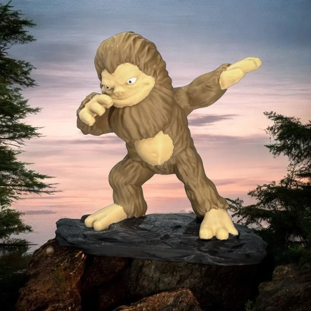 Dabbin’ Bigfoot - DeskMate