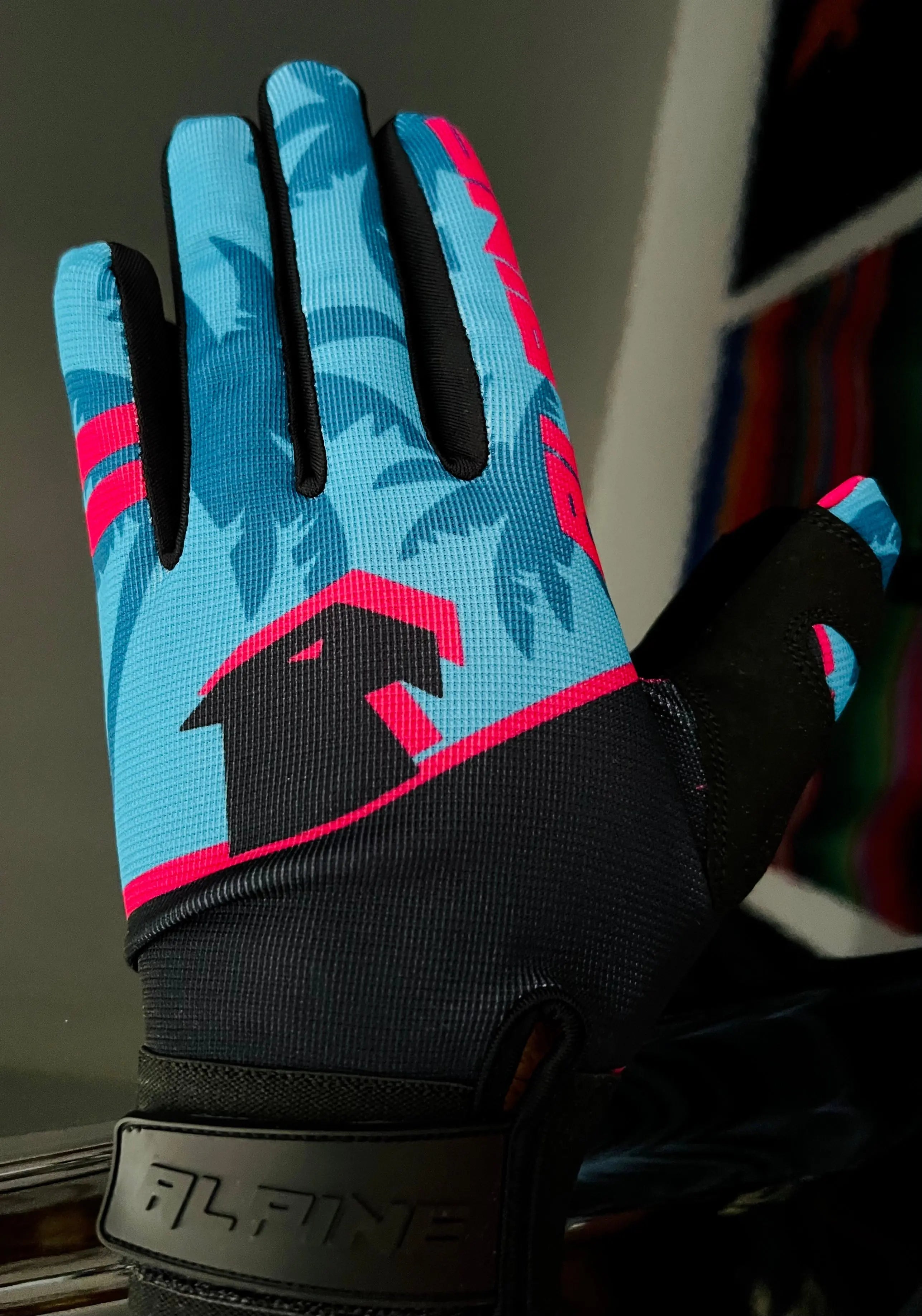 CLEARANCE-MIAMI NIGHTS GLOVES Alpine Offroad
