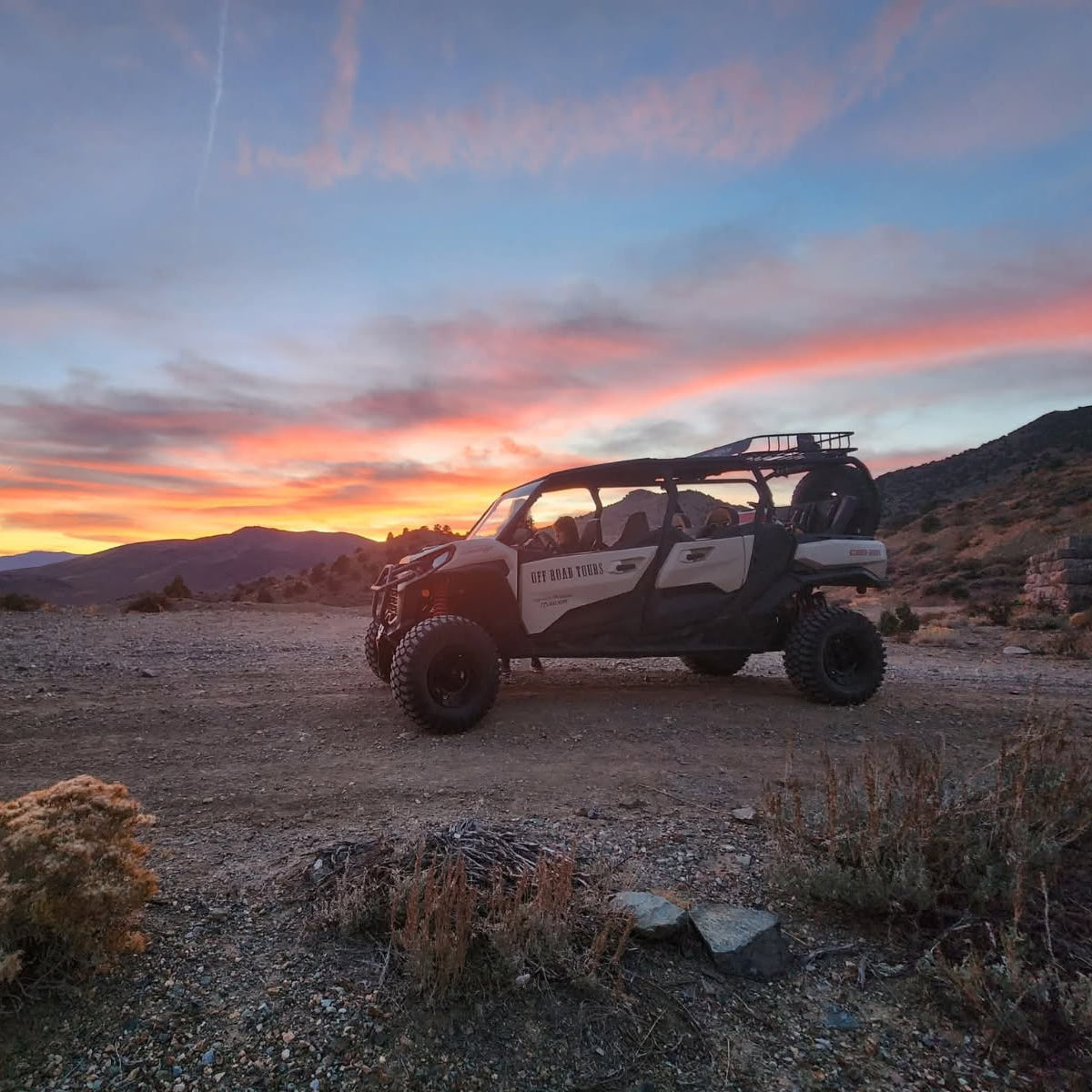 Commander/ Commander Max Backseat and Roll Cage kits (2021+)