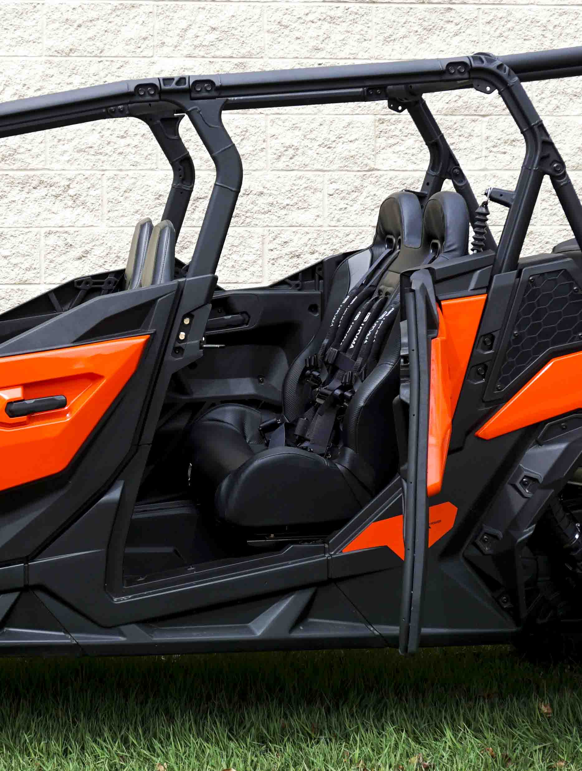 Maverick Sport Max Rear Bench with Harnesses (2019+)
