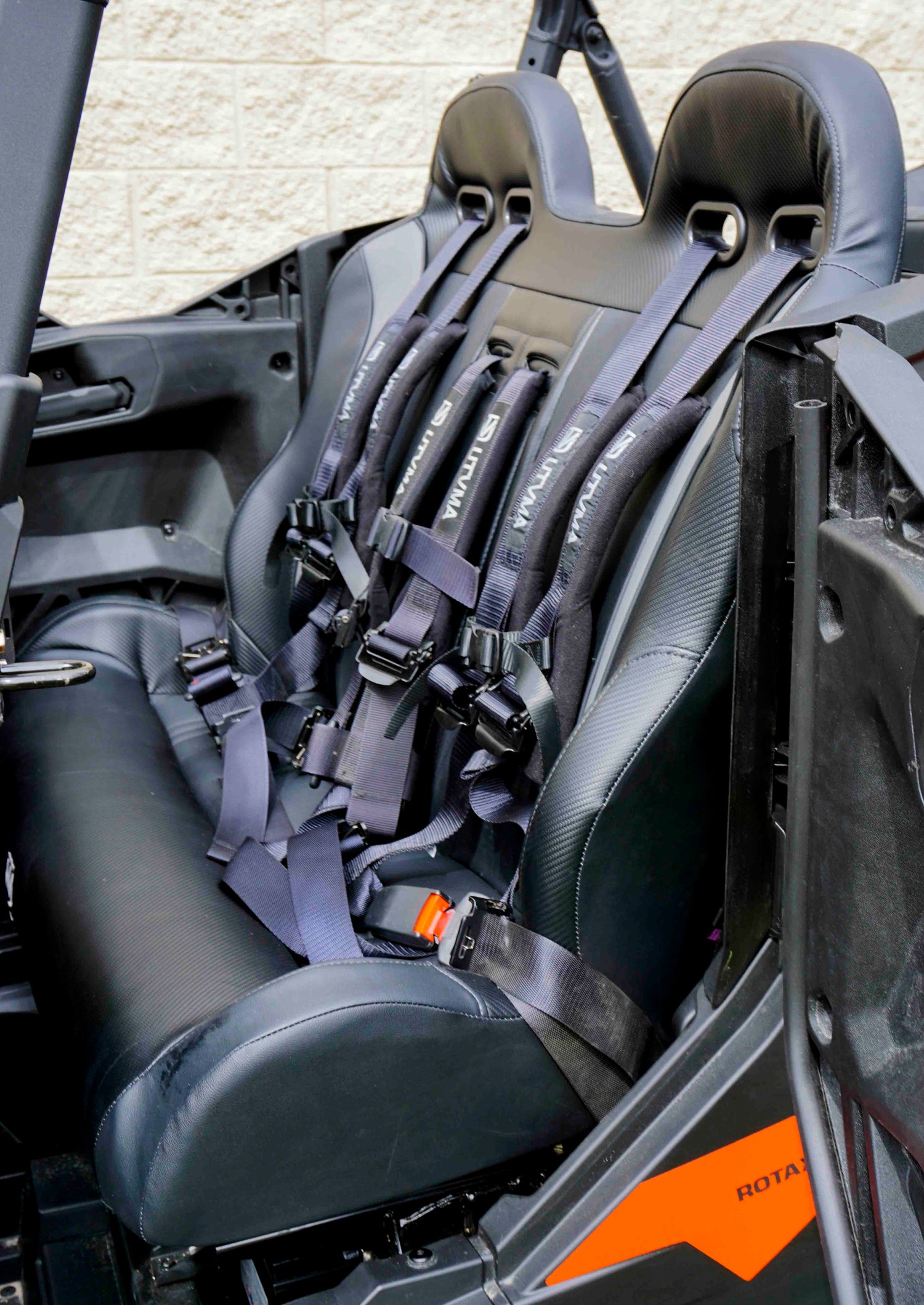 Maverick Sport Max Rear Bench with Harnesses (2019+)