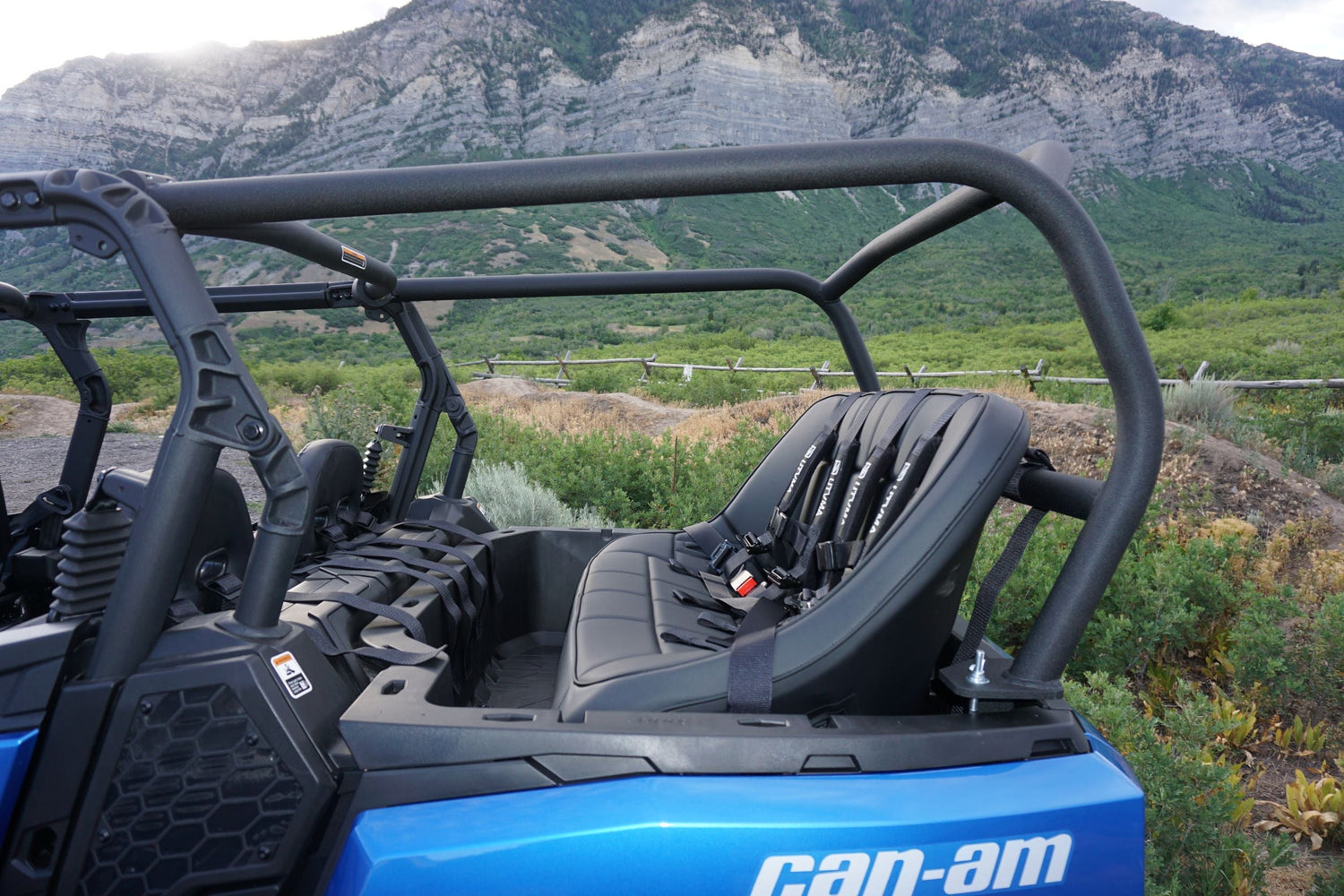 Commander/ Commander Max Backseat and Roll Cage kits (2021+)