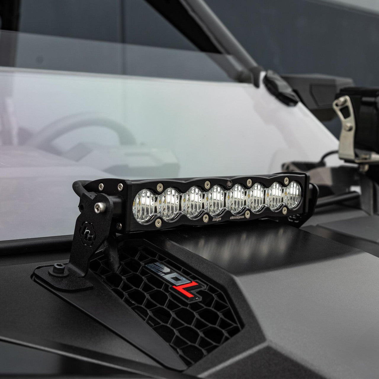 S8 10" Hood Light Bar Kit