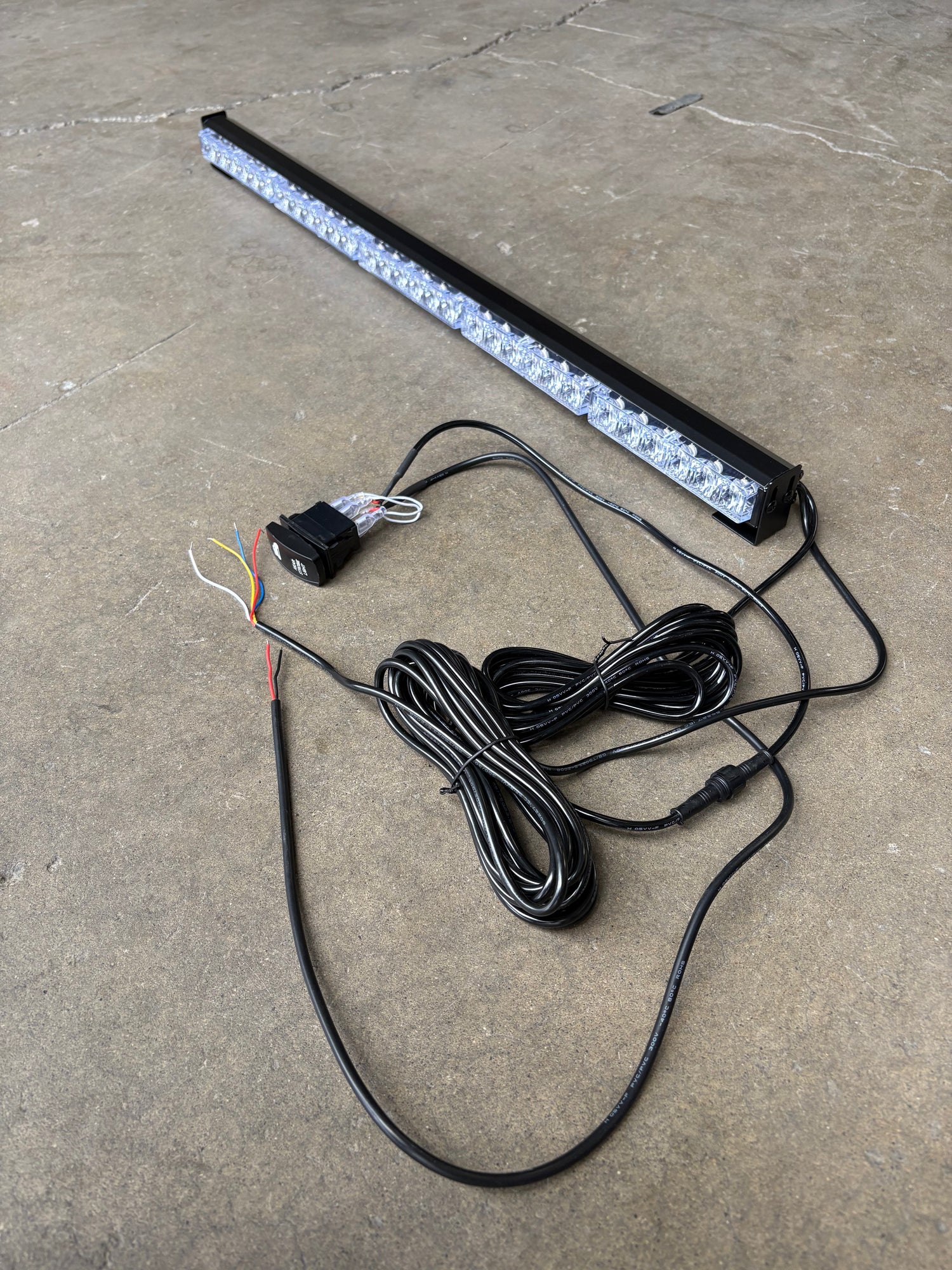 Eco 29" Chase Light LED Bar – Strobes, Brake, Reverse &amp; Running Lights