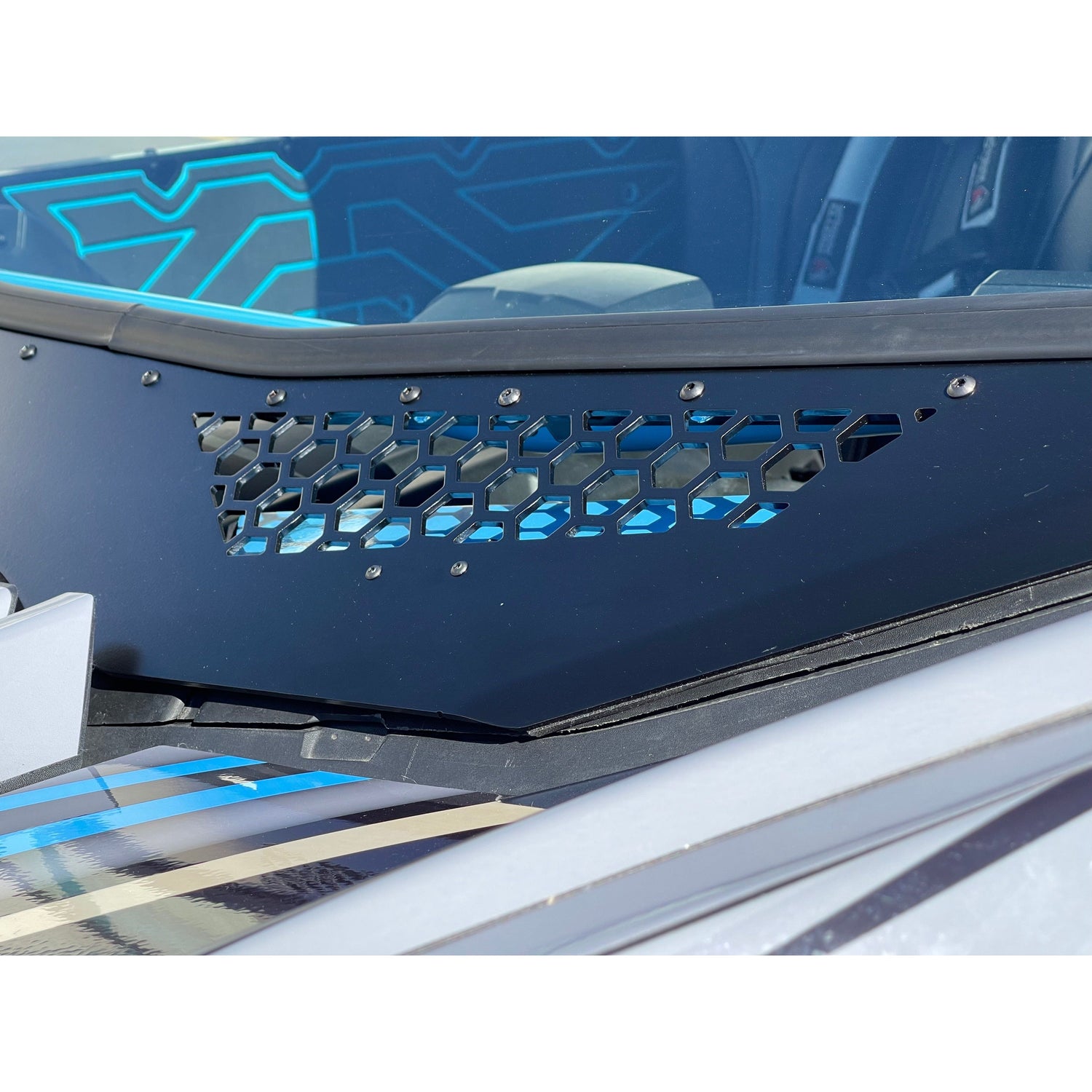 Can-Am Maverick X3 Full Glass Windshield For VooDoo Cage