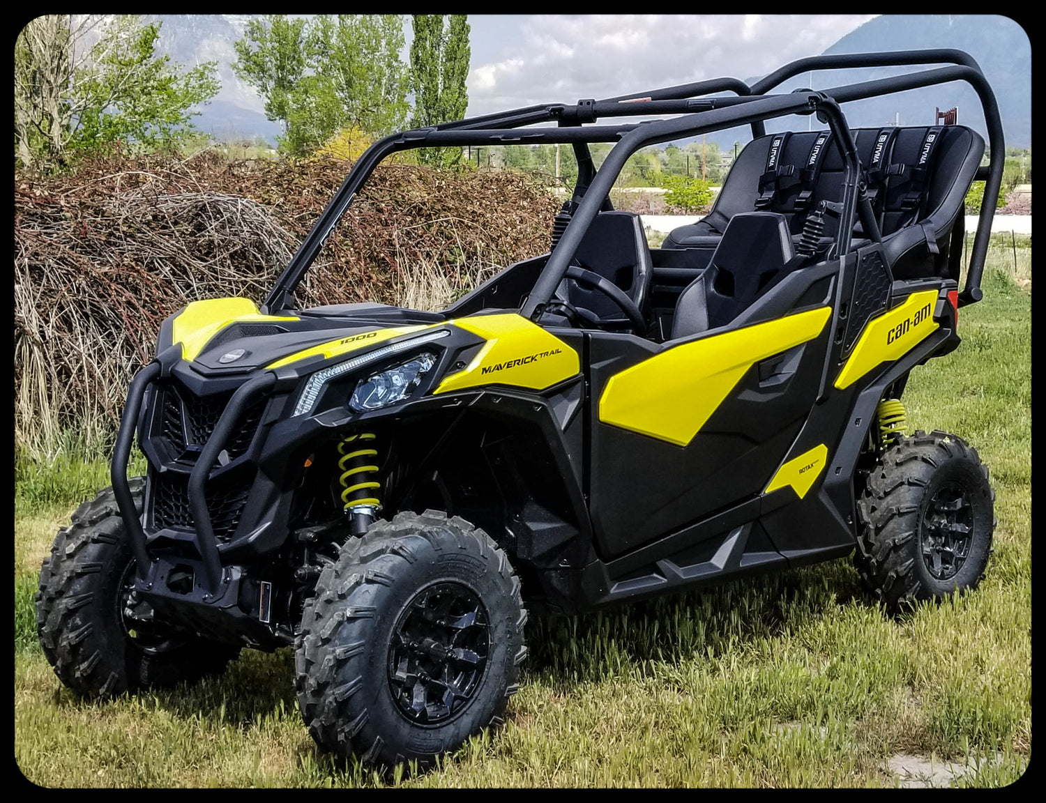 Maverick Trail Backseat and Roll Cage kits (2018+)