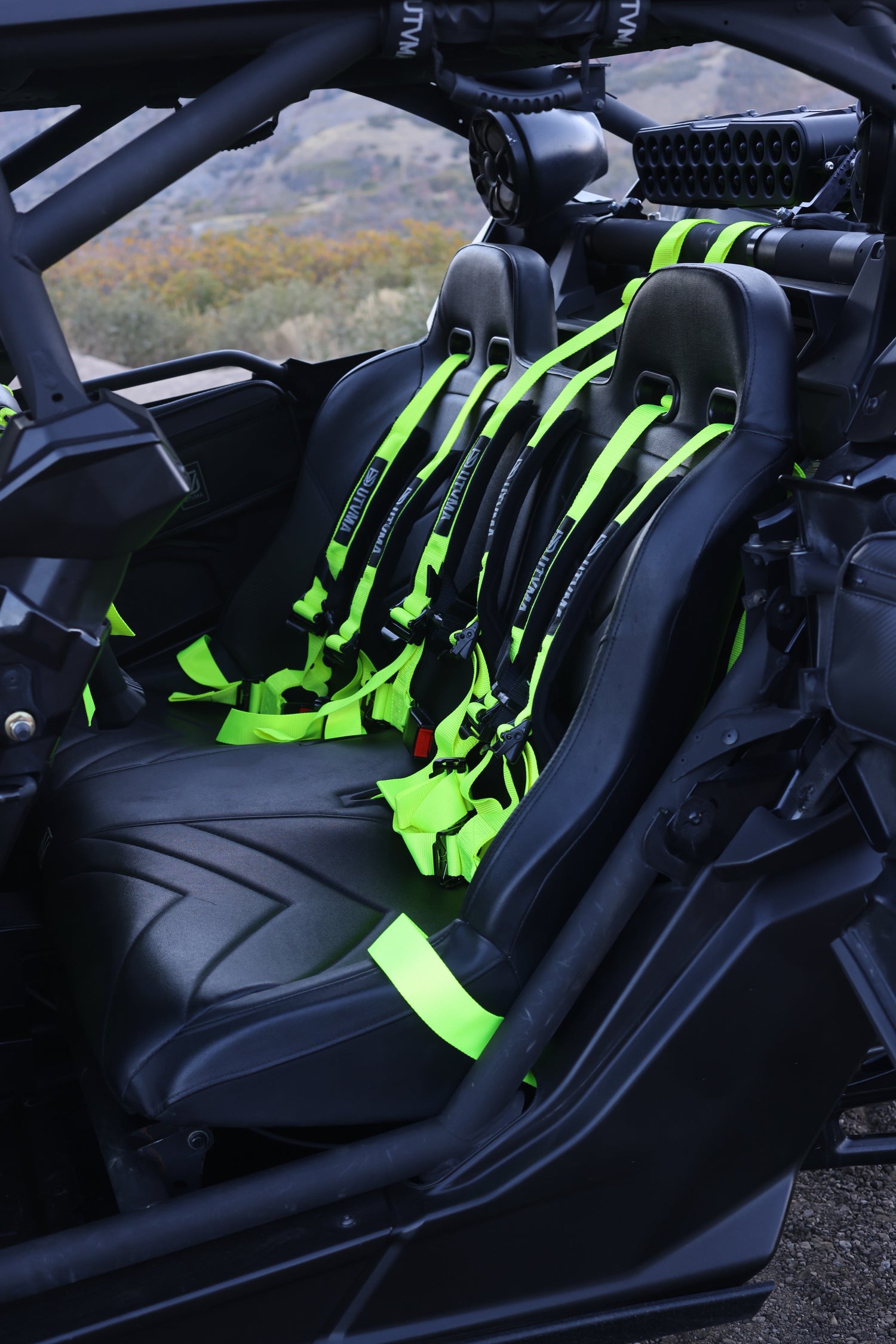 Maverick X3 Rear Bench Seat W Harnesses (2017+)