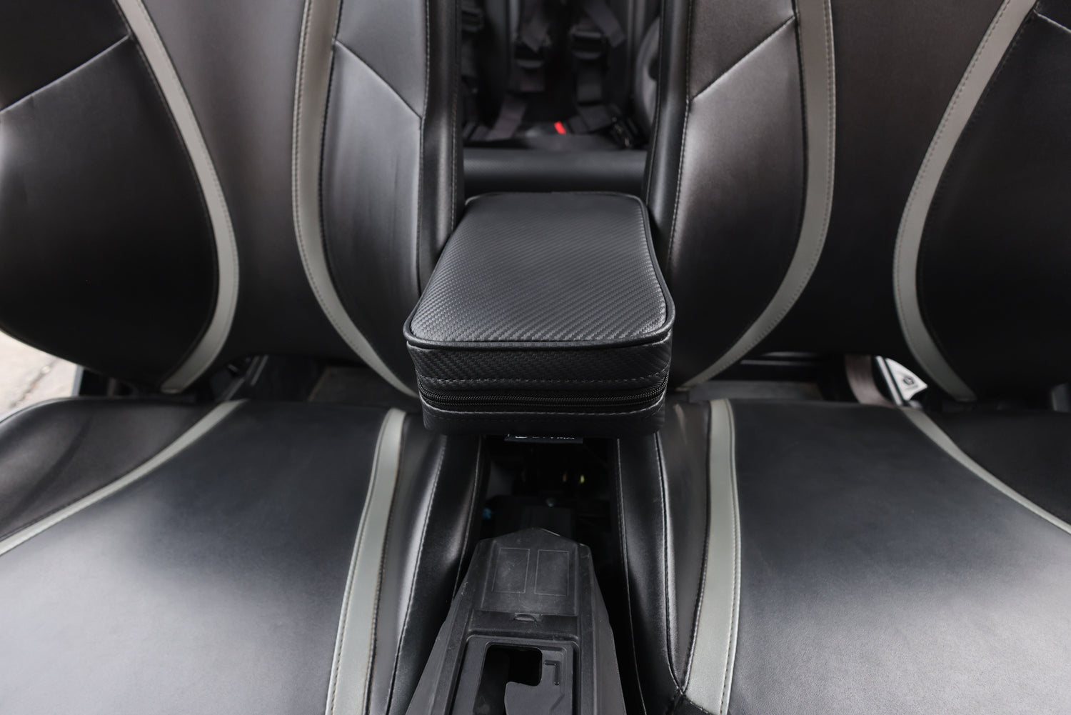 UTVMA Maverick Sport MAX Front or Rear Armrest with Bracket (2019-2024)