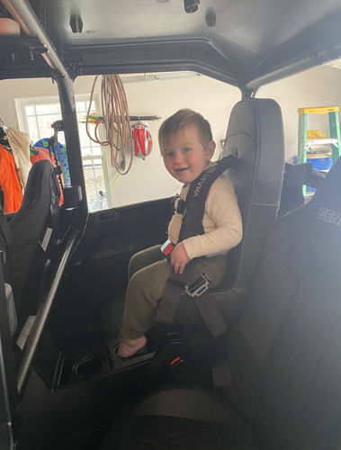 General Front/Rear Bump Seat (2016+)