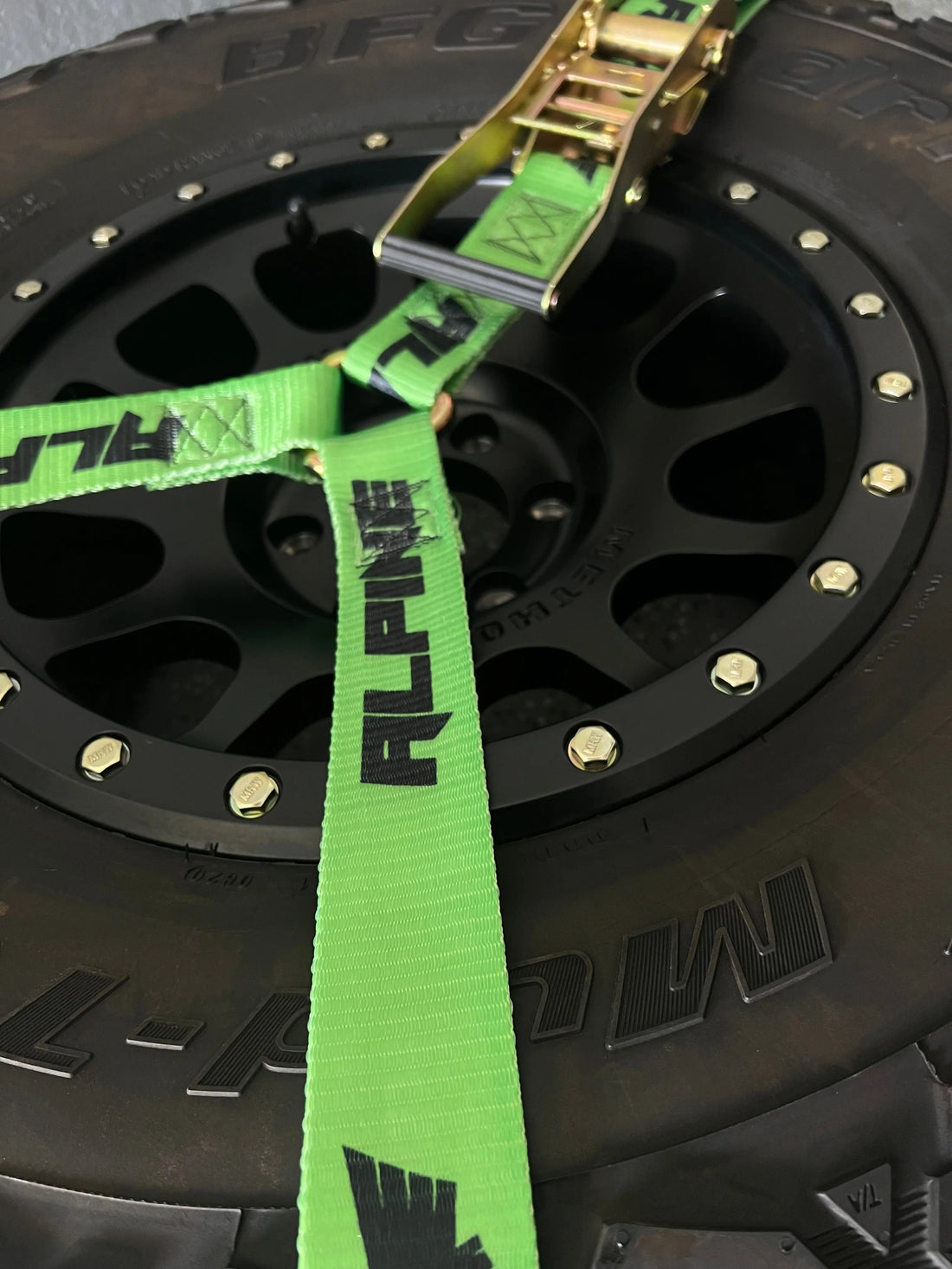 2" Neon Green Y Strap Alpine Offroad