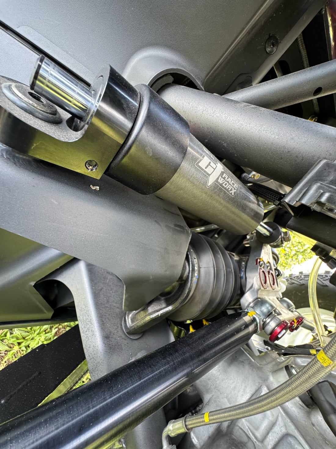 Maverick R Steering Dampener Assembly