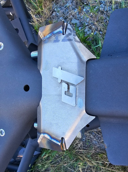 Maverick R Weld On Front Shock Brace